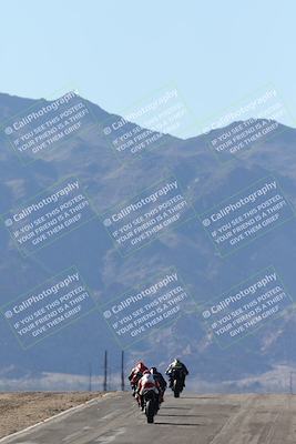 media/Dec-07-2025-CVMA (Sun) [[3e7d2de5dc]]/Race 7-Formula Lightweight Twins Shootout/